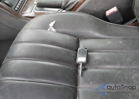 2001 Land Rover Range Rover 4.6 Hse из США, поврежденный, VIN SALPM16481A456531